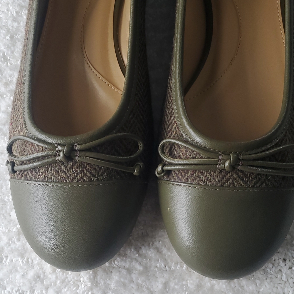 Talbots Olive Green Round Toe Tweed Ballet Flats 9M - Picture 3 of 10